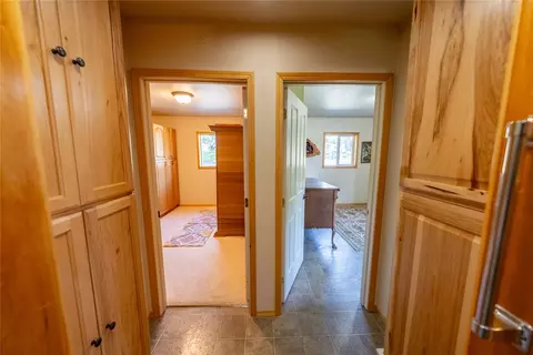 Entry Way - 584 Mack Rd, Libby, MT 59923 photo 1 of 5