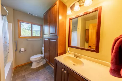 Bath - 584 Mack Rd, Libby, MT 59923 photo 1 of 8