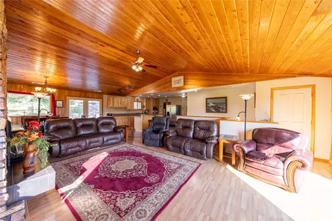 Living - 584 Mack Rd, Libby, MT 59923 photo 4 of 8
