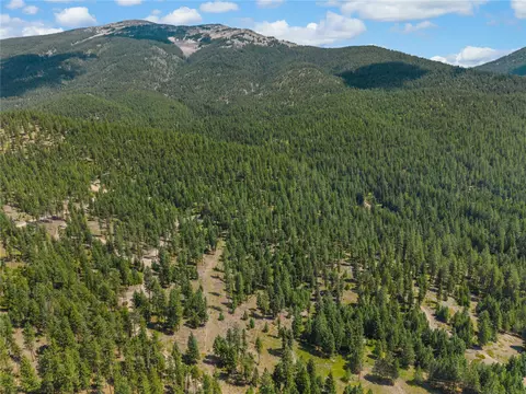 16 Corona Road, Plains, MT 59859