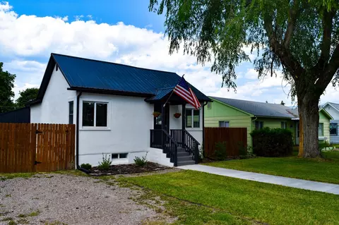 803 5th Ave E, Polson, MT 59860 photo 1