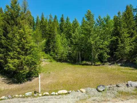 292 Reservoir Rd, Whitefish, MT 59937
