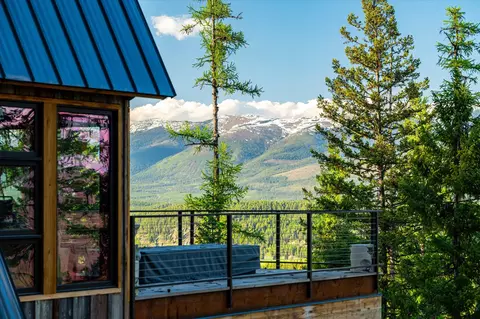 31 Forest Path Dr, Whitefish, MT 59937 photo 2