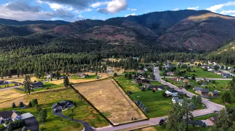 12196 Cowcatcher Dr, Lolo, MT 59847