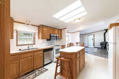 Kitchen - 511 499 Gold Creek Loop, Hamilton, MT 59840 photo 7 of 7