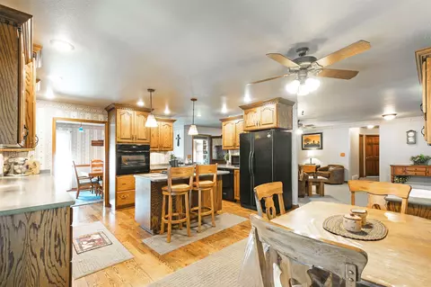 Kitchen - 511 499 Gold Creek Loop, Hamilton, MT 59840 photo 2 of 7