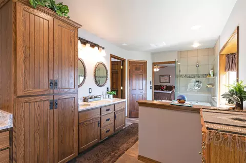 Bath - 511 499 Gold Creek Loop, Hamilton, MT 59840 photo 3 of 6