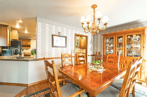 Dining - 511 499 Gold Creek Loop, Hamilton, MT 59840 photo 1 of 3