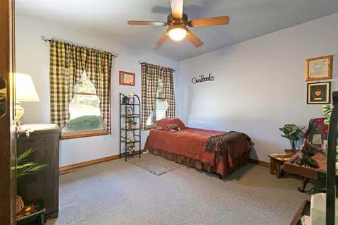 Bedroom - 511 499 Gold Creek Loop, Hamilton, MT 59840 photo 6 of 9