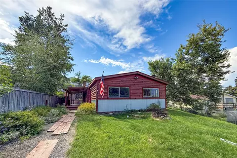 421 5th Ave E, Eureka, MT 59917