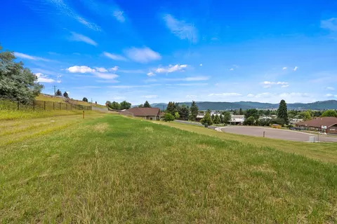111 Westview Park Pl, Kalispell, MT 59901 photo 11