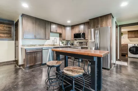 Kitchen - 168 Treasure View Dr, Libby, MT 59923 photo 5 of 7
