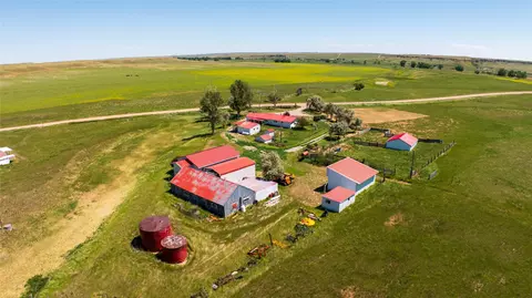 661 Dovetail Valentine Rd, Winnett, MT 59087