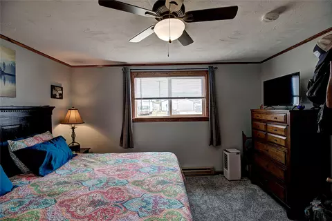Bedroom - 904 4th St E, Polson, MT 59860 photo 9 of 10