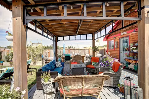 Exterior - 904 4th St E, Polson, MT 59860 photo 8 of 16