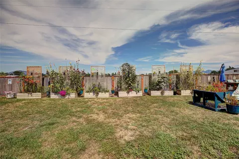 Exterior - 904 4th St E, Polson, MT 59860 photo 13 of 16