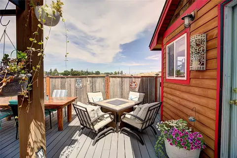 Exterior - 904 4th St E, Polson, MT 59860 photo 5 of 16