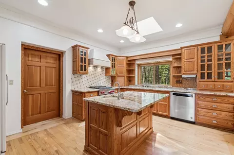 Kitchen - 551 Ranch Rd, Bigfork, MT 59911 photo 3 of 6