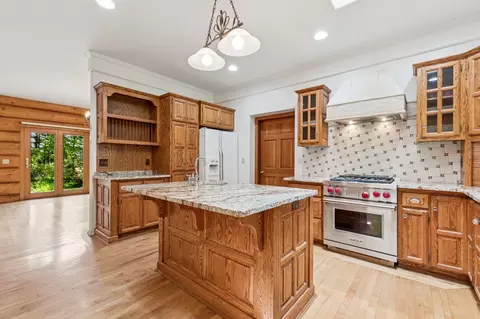 Kitchen - 551 Ranch Rd, Bigfork, MT 59911 photo 2 of 6