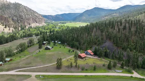 1277 Upper Rock Creek Rd, Philipsburg, MT 59858