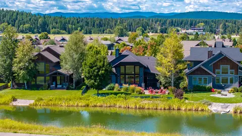 4993 Flatwater Dr, Whitefish, MT 59937