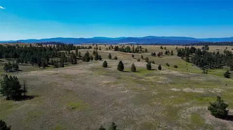 Nhn Prairie Road, Eureka, MT 59917