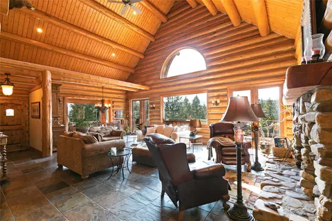95 Mountain Moose Rd, Philipsburg, MT 59858