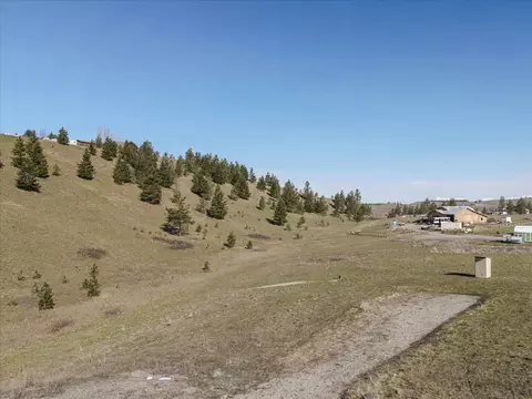 80 Esker Ln, Eureka, MT 59917
