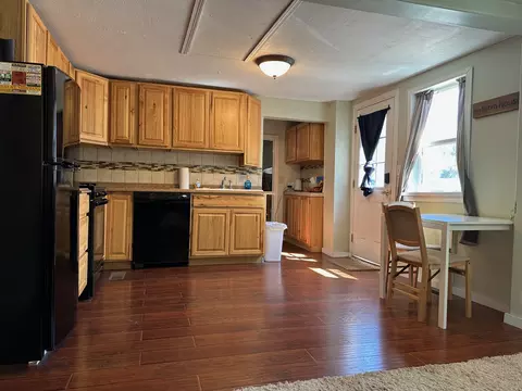 256 1st Ave SE, Shelby, MT 59474