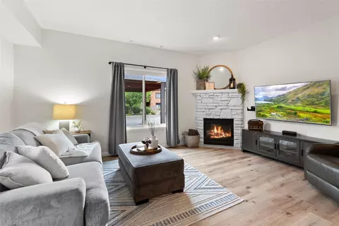 6205 Shiloh Ave #D, Whitefish, MT 59937