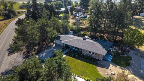 View/Area - 379 Fairgrounds Rd, Hamilton, MT 59840 photo 6 of 7