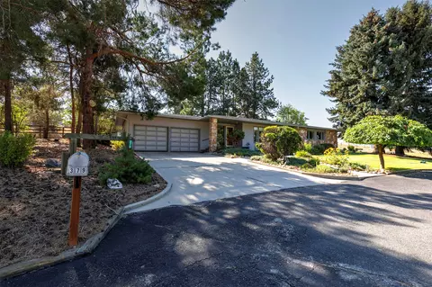 379 Fairgrounds Rd, Hamilton, MT 59840