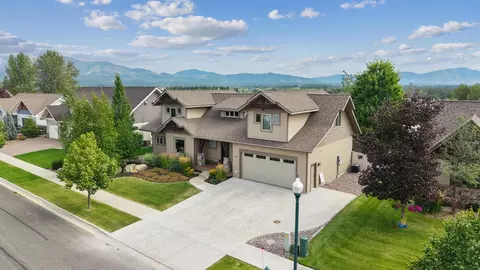 157 Vista Dr, Whitefish, MT 59937