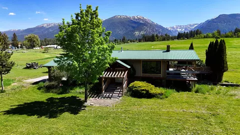 33911 N Crow Rd, Ronan, MT 59864