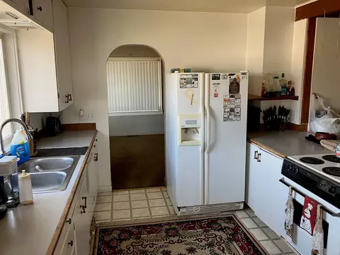 Kitchen - 1504 Dakota Ave, Libby, MT 59923 photo 5 of 6