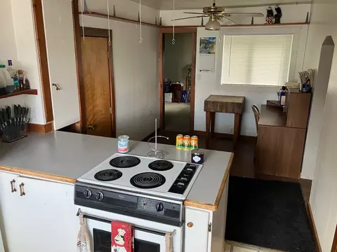 Kitchen - 1504 Dakota Ave, Libby, MT 59923 photo 3 of 6