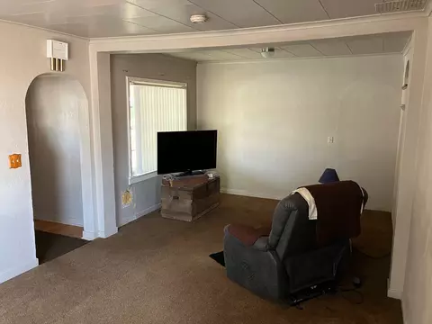 Living - 1504 Dakota Ave, Libby, MT 59923 photo 1 of 2