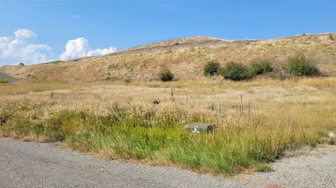 187 Heron Rd, Eureka, MT 59917 photo 2
