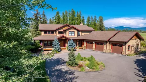 1017 Creekview Dr, Whitefish, MT 59937