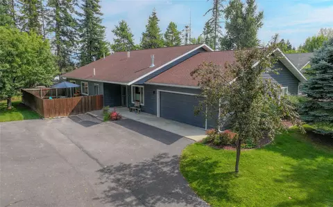 205 Fox Hollow Ln, Whitefish, MT 59937
