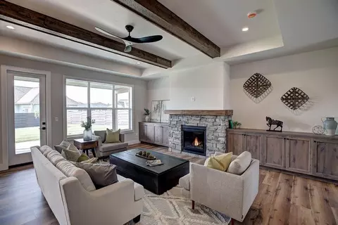 Living - 172 W Monture Rdg, Kalispell, MT 59901 photo 4 of 8
