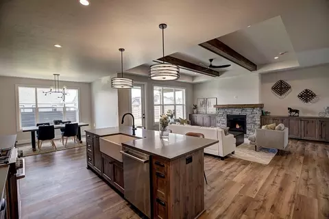 Kitchen - 172 W Monture Rdg, Kalispell, MT 59901 photo 5 of 9