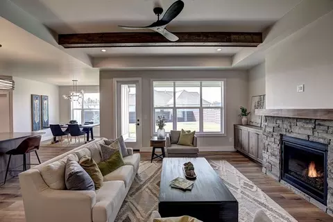 Living - 172 W Monture Rdg, Kalispell, MT 59901 photo 5 of 8