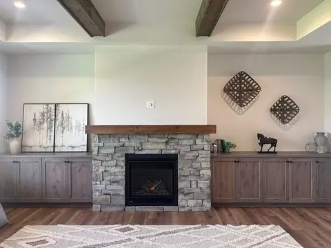 Living - 172 W Monture Rdg, Kalispell, MT 59901 photo 1 of 8