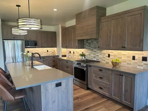 Kitchen - 172 W Monture Rdg, Kalispell, MT 59901 photo 2 of 9
