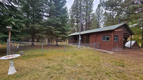 4447 Snow Fleury Ln, Lincoln, MT 59639