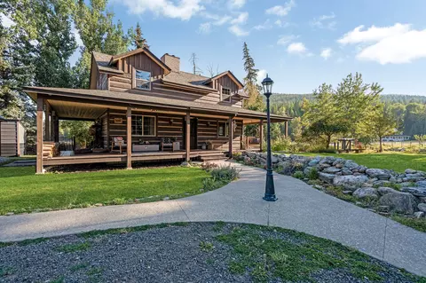 110 Mountain Meadow Rd, Kalispell, MT 59901