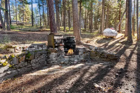 Exterior - 110 Happys Loop, Libby, MT 59923 photo 4 of 10