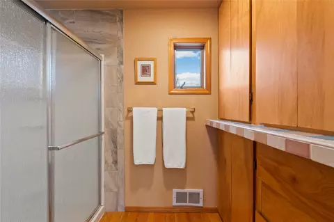 Bath - 380 Commerce St, Bigfork, MT 59911 photo 4 of 5