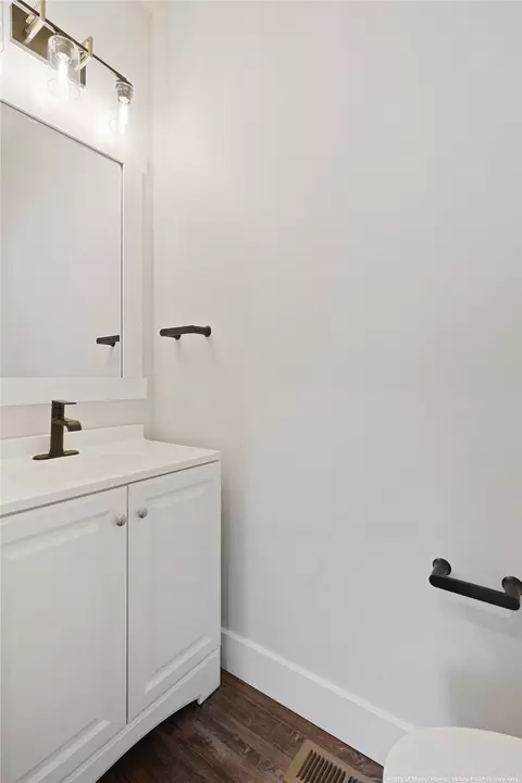 Bath - 23 Stoney Brook Dr #A, Clancy, MT 59634 photo 3 of 4